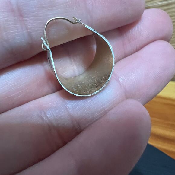 Vintage Set 1970's LadyBug Earrings Thin Metal Small Hoop Art Deco Style - Picture 4 of 8